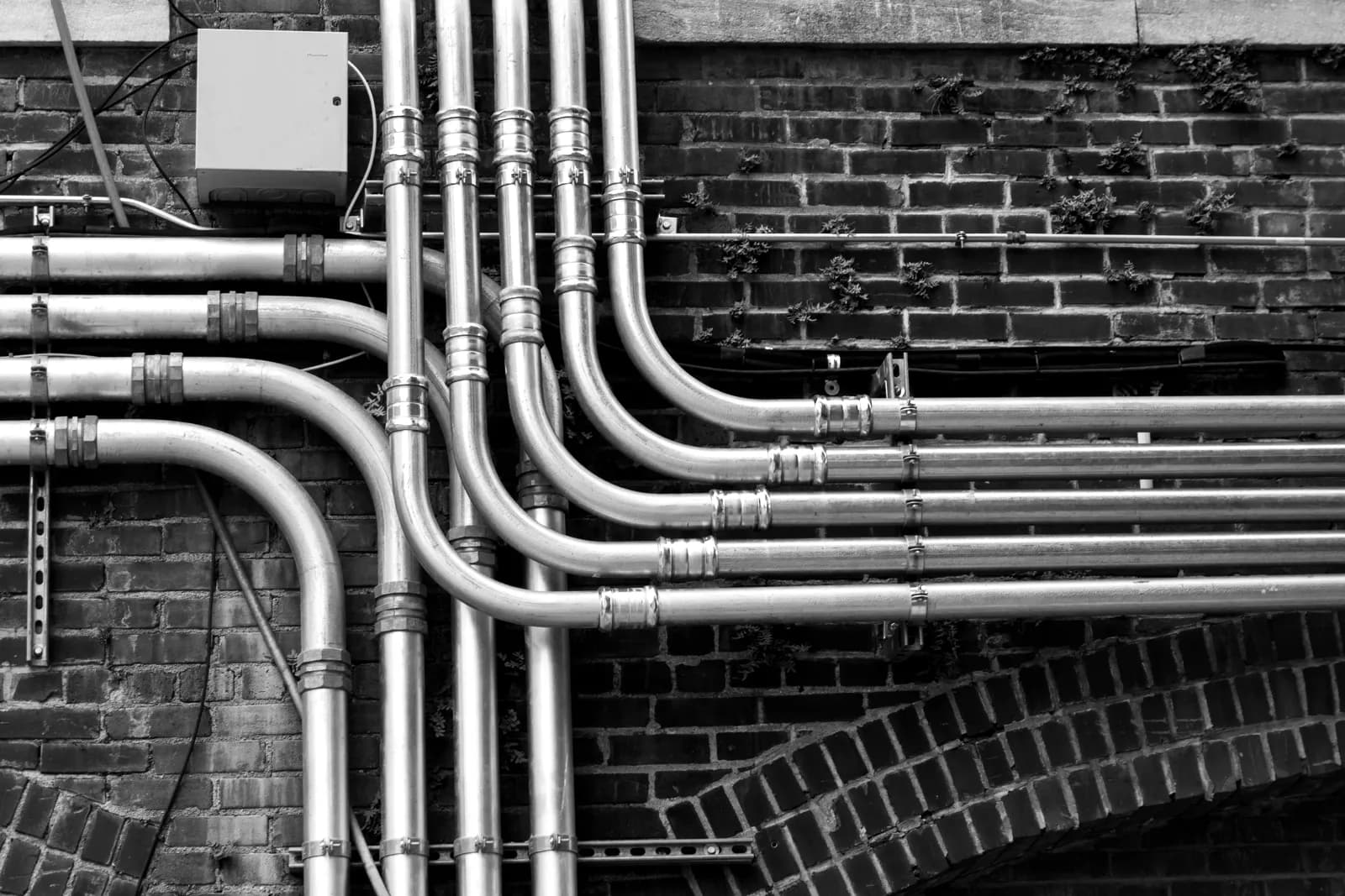 Connected Construction and Infrastructure Monitoring Solution for Smart Cities